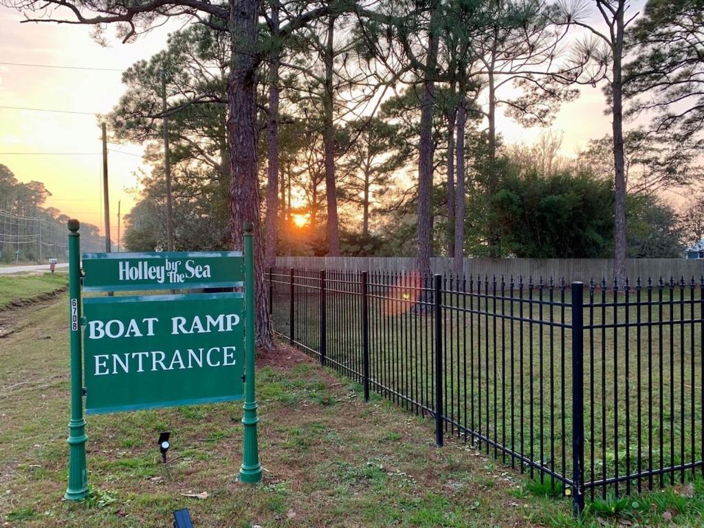New! Close To Beach, Cozy, New Beds & Family Friendly Navarre Exterior foto