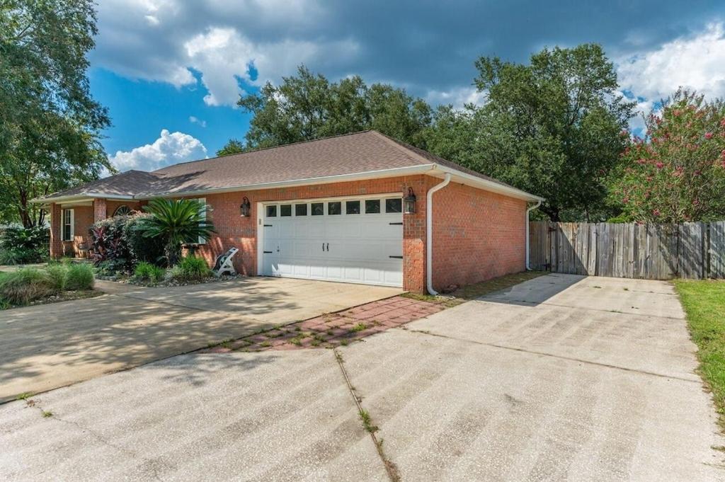 New! Close To Beach, Cozy, New Beds & Family Friendly Navarre Exterior foto